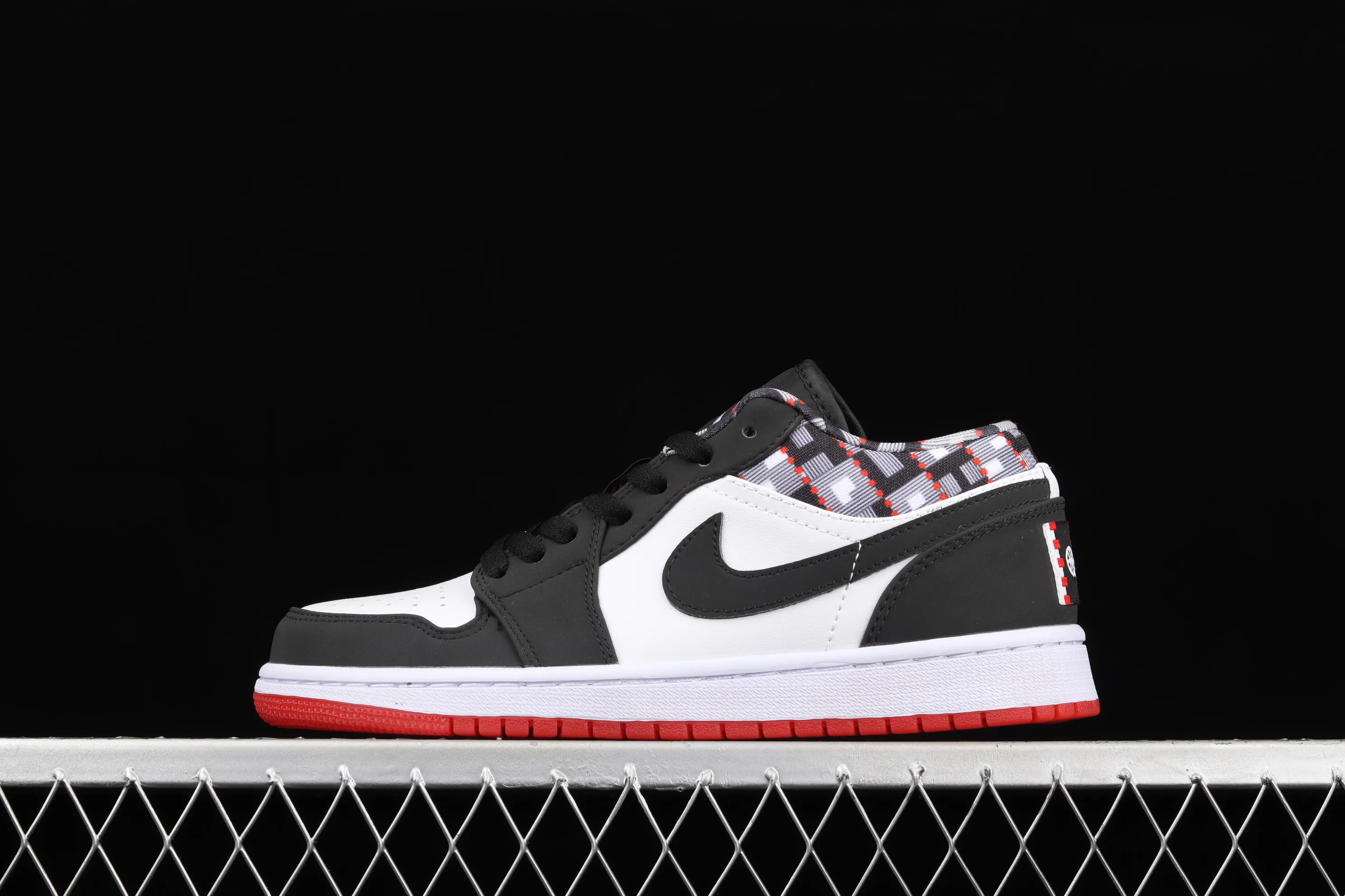 All categories Air Jordan Jordan series basketball shoes Air Jordan 1 Low Air Jordan 1 Low AJ1 Joe 1 low-top cultural and leisure sports sneakers DM0095-106